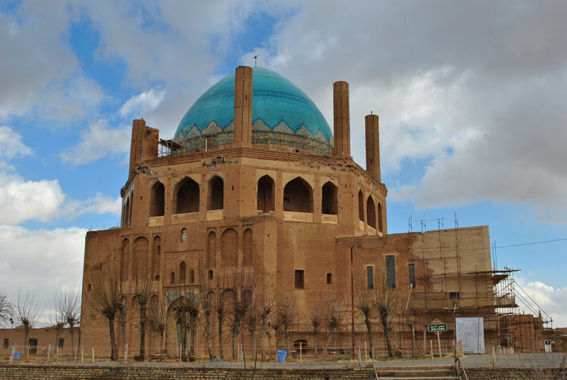 Some jaw-dropping features of Soltaniyeh Dome