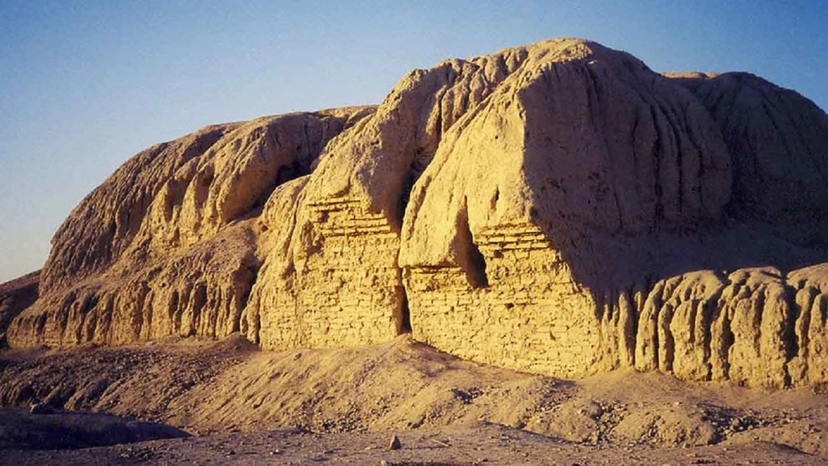 Sialk Hill